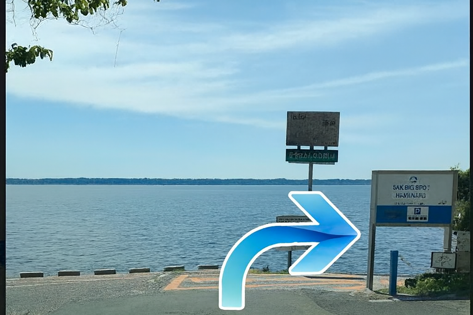 海岸沿いの道への右折